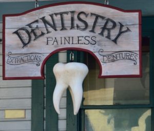 歯医者の看板